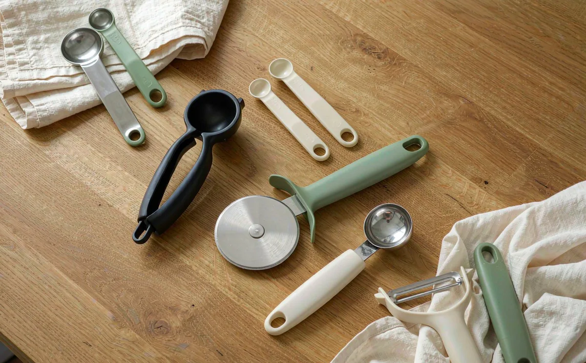 Kitchen Gadget Trends 2026: Colour, Matte Black, Citrus