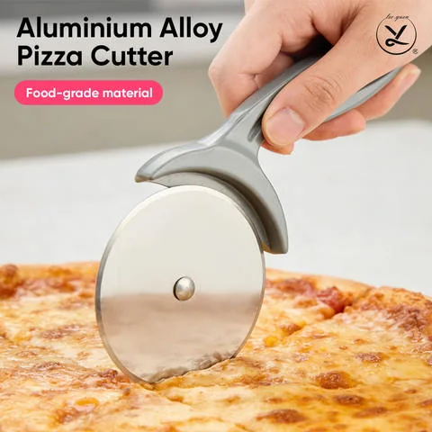 2-in-1 Pizza Cutter & Server