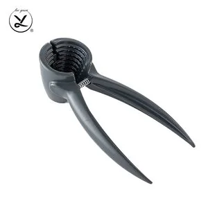 Zinc Cup-Action Nutcracker (Black)
